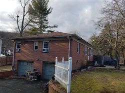 Pre-foreclosure in  FOWLER ST New Haven, CT 06515