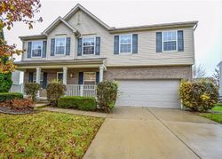 Pre-foreclosure in  HERITAGE PARK BLVD Dayton, OH 45424