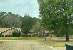 Pre-foreclosure in  TRIMBLE ST Pearl, MS 39208