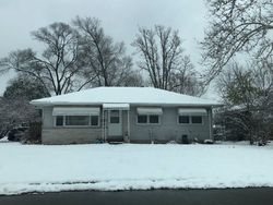 Pre-foreclosure in  EDGEWOOD AVE N Minneapolis, MN 55428