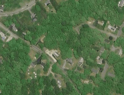 Pre-foreclosure in  COMMUNITY RD Webster, MA 01570