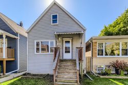 Pre-foreclosure in  W SCHOOL ST Chicago, IL 60641