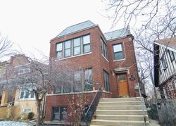 Pre-foreclosure in  W SUNNYSIDE AVE Chicago, IL 60625