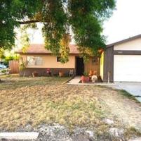 Pre-foreclosure in  HUME AVE Armona, CA 93202