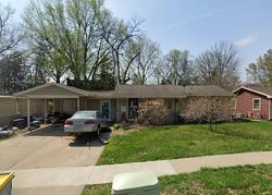  Elm St, Pella IA