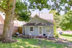 Pre-foreclosure in  6TH AVE Des Moines, IA 50313