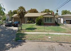 Pre-foreclosure in  S RECREATION AVE Fresno, CA 93702