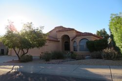 Pre-foreclosure in  E CALAVAR RD Phoenix, AZ 85032