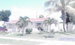 Pre-foreclosure in  SW 24TH ST Fort Lauderdale, FL 33317