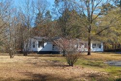 Pre-foreclosure in  ROCK SPRINGS RD Ohatchee, AL 36271