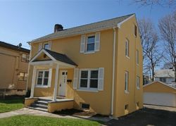 Pre-foreclosure in  LORRAINE ST Bridgeport, CT 06604