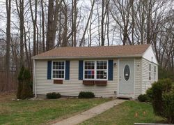 Pre-foreclosure Listing in NORWICH RD PLAINFIELD, CT 06374