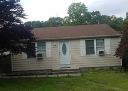 Pre-foreclosure in  LONG ISLAND AVE Medford, NY 11763