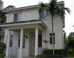 Pre-foreclosure in  SW 272ND ST Homestead, FL 33032