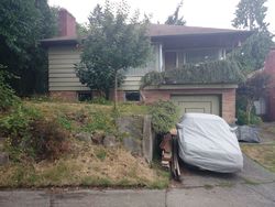 Pre-foreclosure in  SW MYRTLE ST Seattle, WA 98136