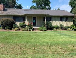 Pre-foreclosure in  KIMBERLY AVE Obion, TN 38240