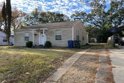 Pre-foreclosure in  SHERWOOD DR Natchez, MS 39120