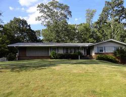 Pre-foreclosure in  KENWOOD DR Birmingham, AL 35214