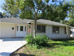 Pre-foreclosure in  BAYOU DR Pensacola, FL 32505