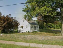 Pre-foreclosure in  KENWOOD TER Trenton, NJ 08610