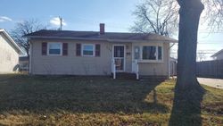 Pre-foreclosure in  38TH AVE East Moline, IL 61244