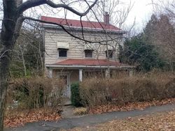 Pre-foreclosure in  FARRAGUT AVE Hastings On Hudson, NY 10706