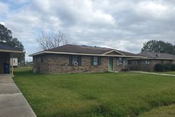 Pre-foreclosure in  ENGLISH DR Lafayette, LA 70507