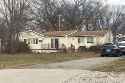 Pre-foreclosure in  ELMWOOD ST Garden City, MI 48135