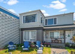 Pre-foreclosure in  ALKI AVE SW Seattle, WA 98116
