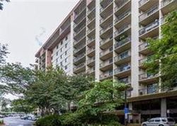 Pre-foreclosure in  POWELL LN UNIT 306 Falls Church, VA 22041