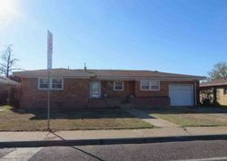 Pre-foreclosure in  MAPLE AVE Odessa, TX 79761