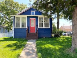 Pre-foreclosure in  S COURTLAND ST Chamberlain, SD 57325