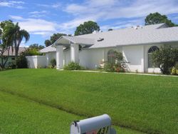 Pre-foreclosure in  SE SAPELO AVE Port Saint Lucie, FL 34952