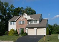 Pre-foreclosure in  LAURA LN Pottstown, PA 19464