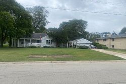 Pre-foreclosure in  W 56TH ST La Grange, IL 60525