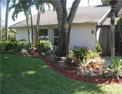 Pre-foreclosure in  CELADON CIR Palm Beach Gardens, FL 33418