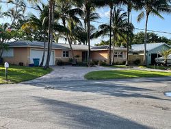 Pre-foreclosure in  SW 12TH ST Boynton Beach, FL 33426