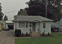 Pre-foreclosure in  WILD ST Sycamore, IL 60178