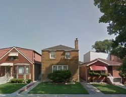 Pre-foreclosure in  E 101ST ST Chicago, IL 60628