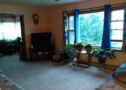 Pre-foreclosure in  COURTLAND ST Warren, IL 61087