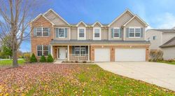 Pre-foreclosure in  HARTFORD LN Bolingbrook, IL 60440