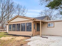 Pre-foreclosure in  E 33RD ST Indianapolis, IN 46218