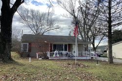 Pre-foreclosure Listing in S KENTUCKY AVE CHANDLER, IN 47610