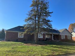 Pre-foreclosure in  IRON LIEGE RD Indianapolis, IN 46217