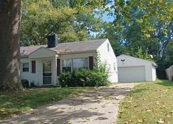 Pre-foreclosure Listing in LINDEN DR CENTERVILLE, IN 47330
