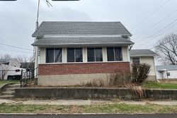 Pre-foreclosure Listing in JOHN ST CRAWFORDSVILLE, IN 47933