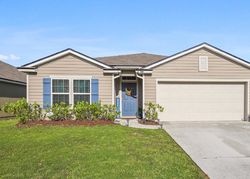  April Oaks Dr, Jacksonville FL