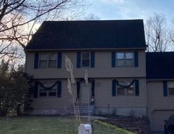 Pre-foreclosure in  CATHEDRAL CIR Nashua, NH 03063