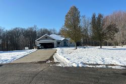 Pre-foreclosure in  RIVENDELL FARMS RD Lowell, MI 49331