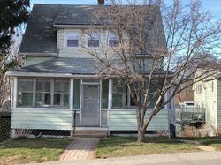 Pre-foreclosure Listing in LINDENWOOD RD STONEHAM, MA 02180